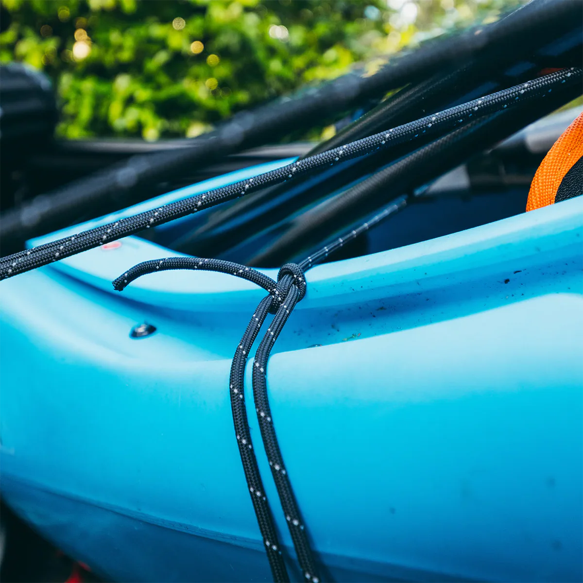 Extra Heavy-Duty 1100 Paracord 100 ft - Image 3