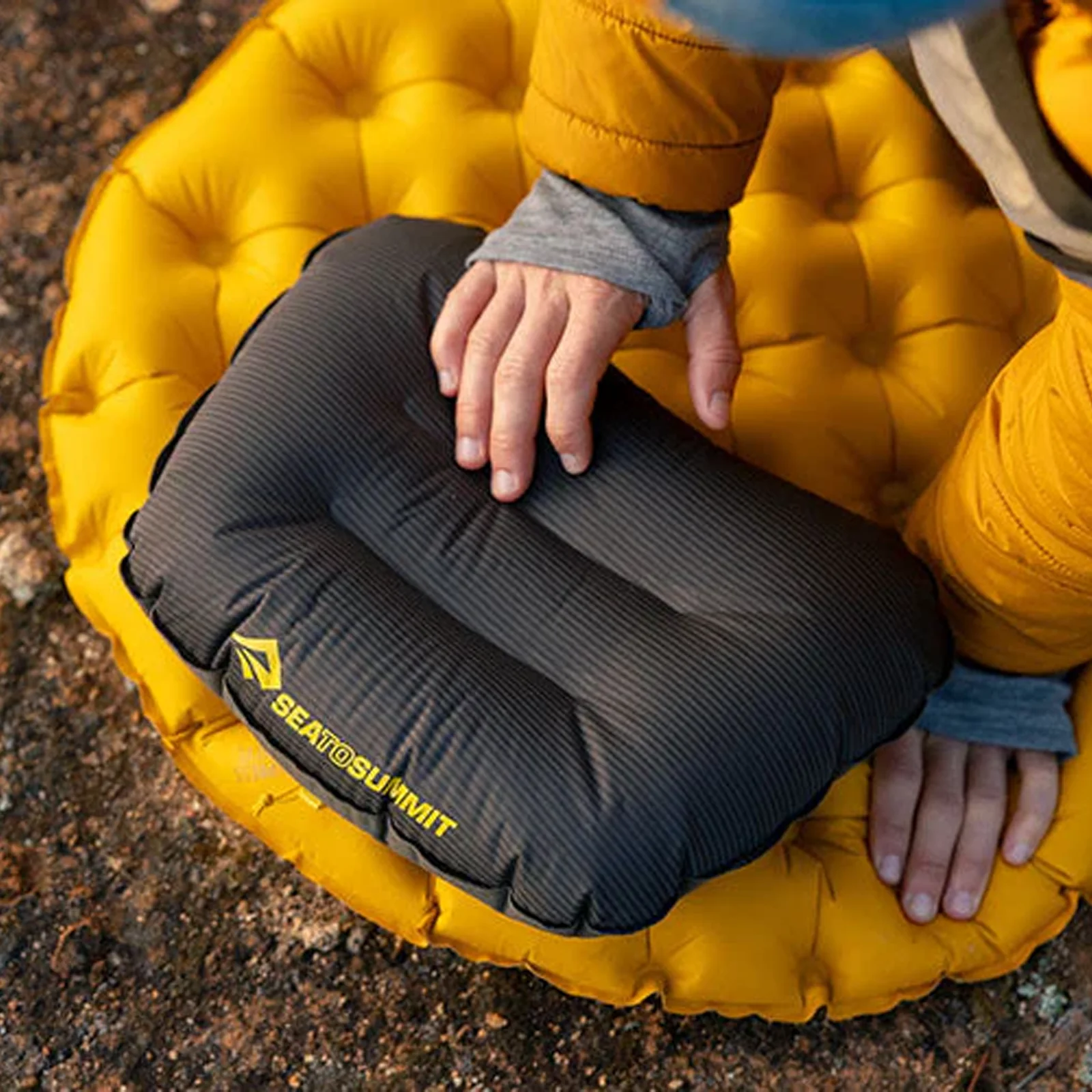 Aeros Ultralight Pillow Large - Image 9