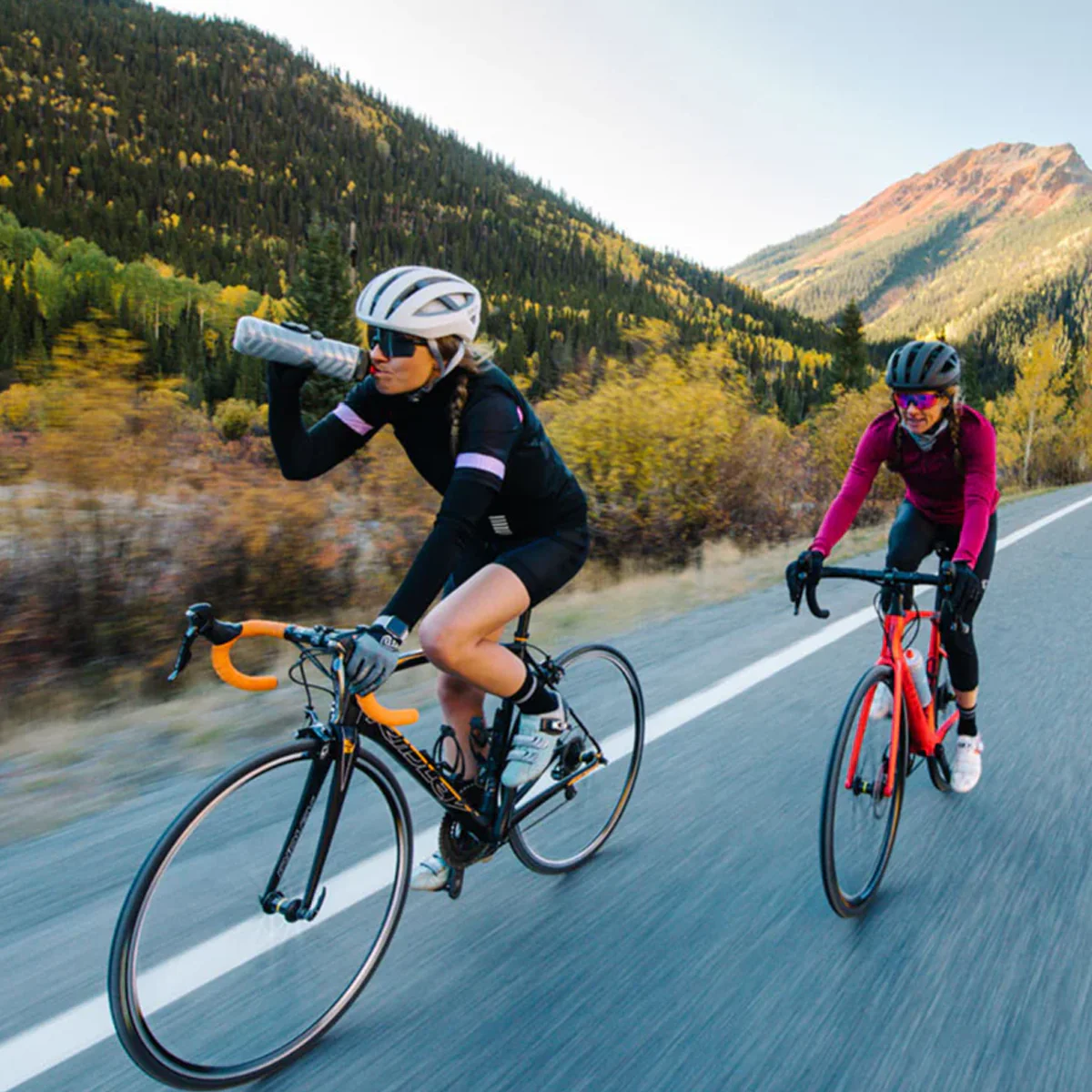 Breakaway Insulated 20 oz Jersey Knit Bottle - Image 5