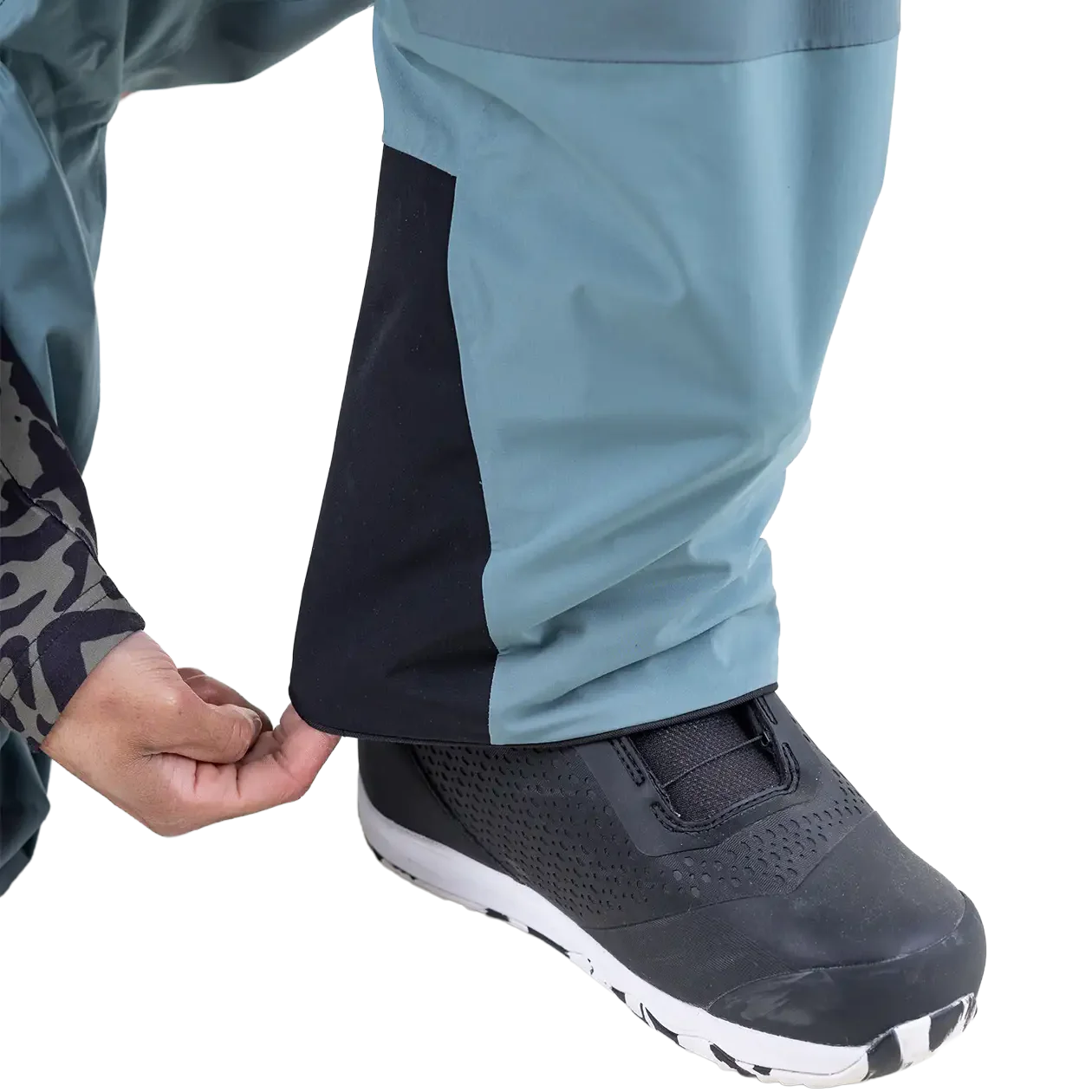 Men's MTN Surf Recycled Pant - Image 8