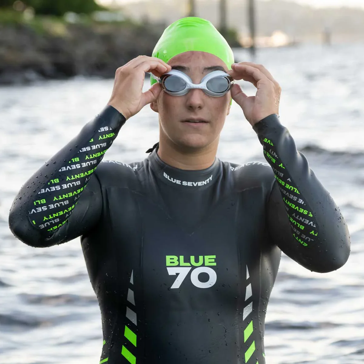 Women's Reaction Wetsuit - Image 3