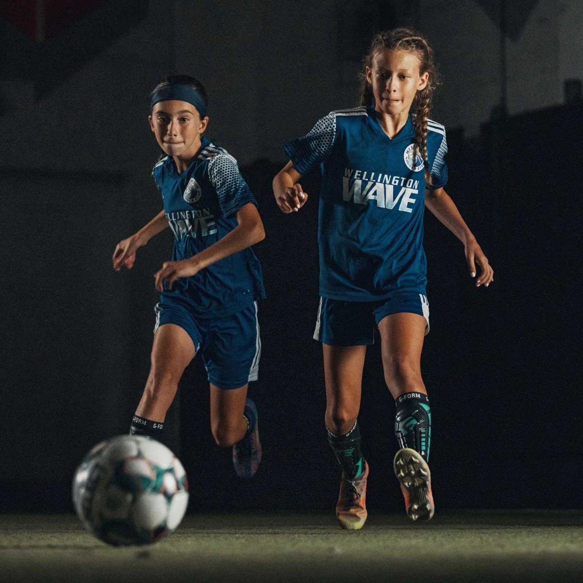 Youth Pro-S Vento Shin Guards - Image 4